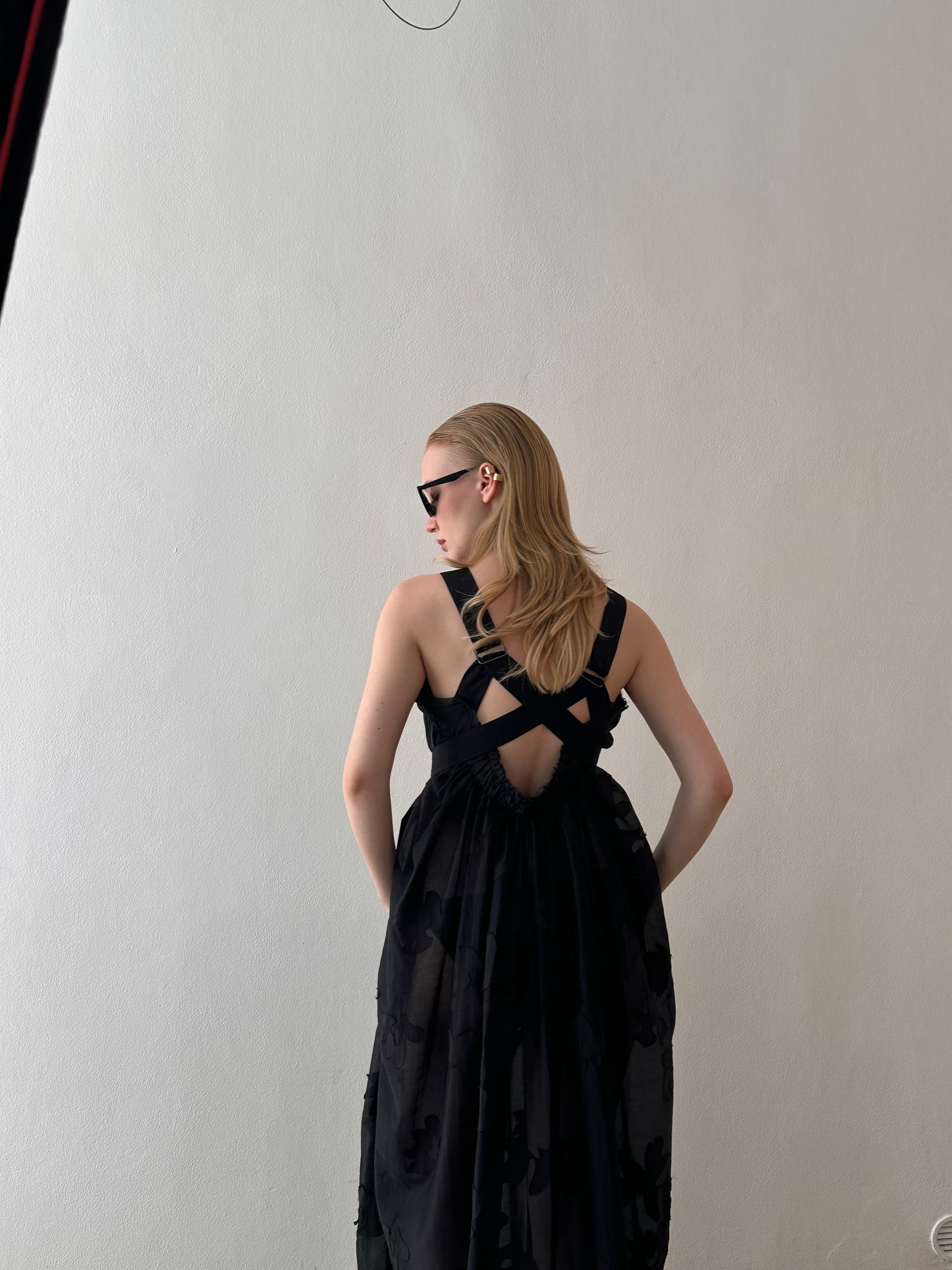PEONY VEIL Maxi Dress - LIV