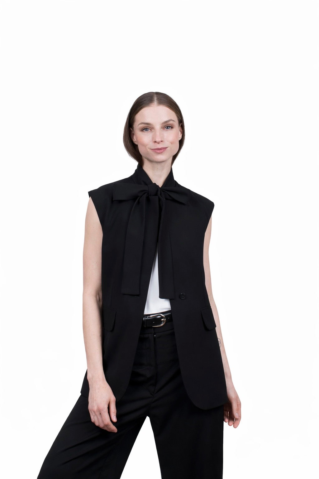 Talla vest