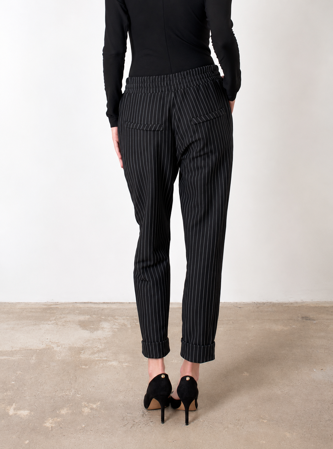 PINSTRIPE STRAIGHT PANTS