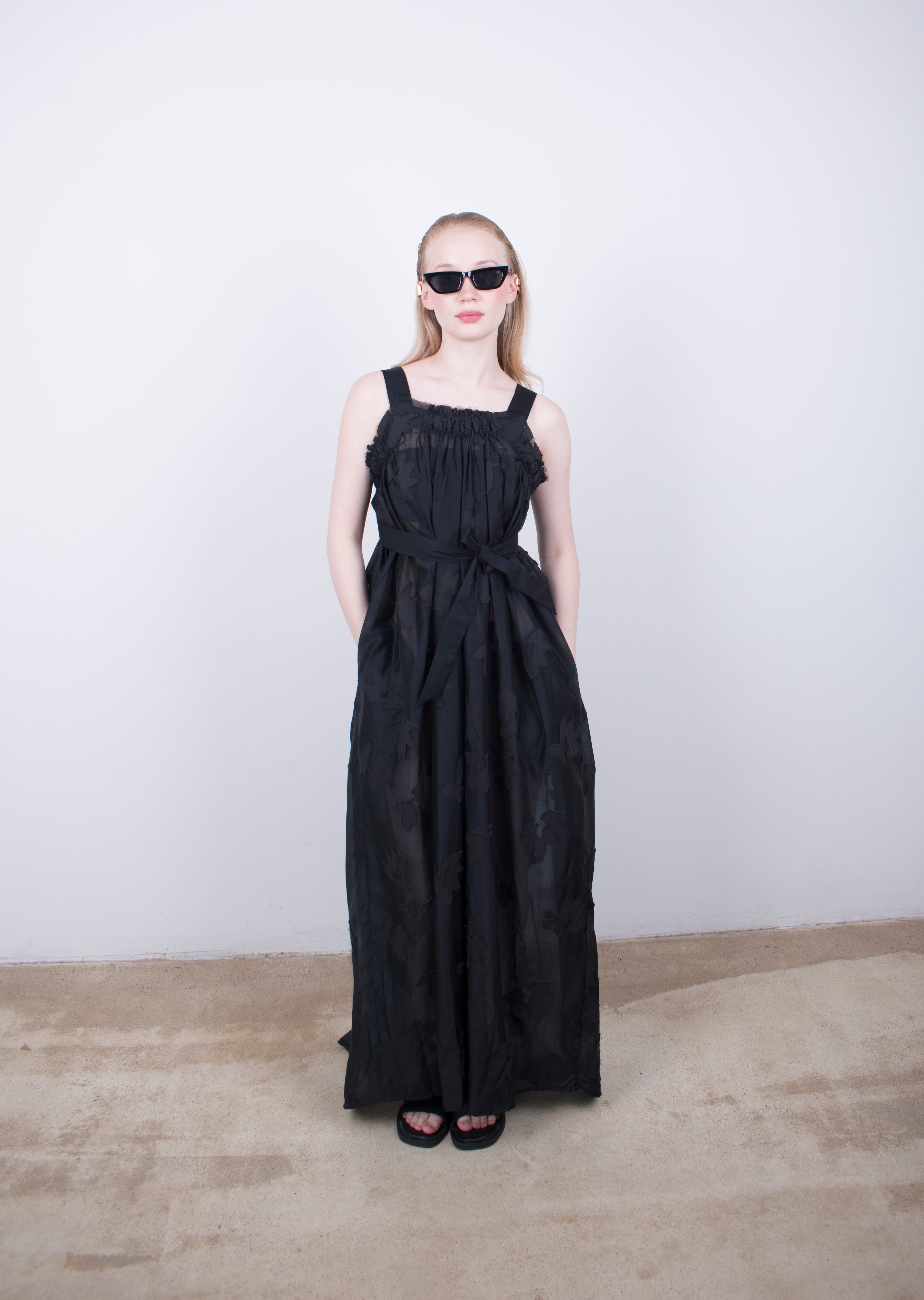 PEONY VEIL Maxi Dress - LIV