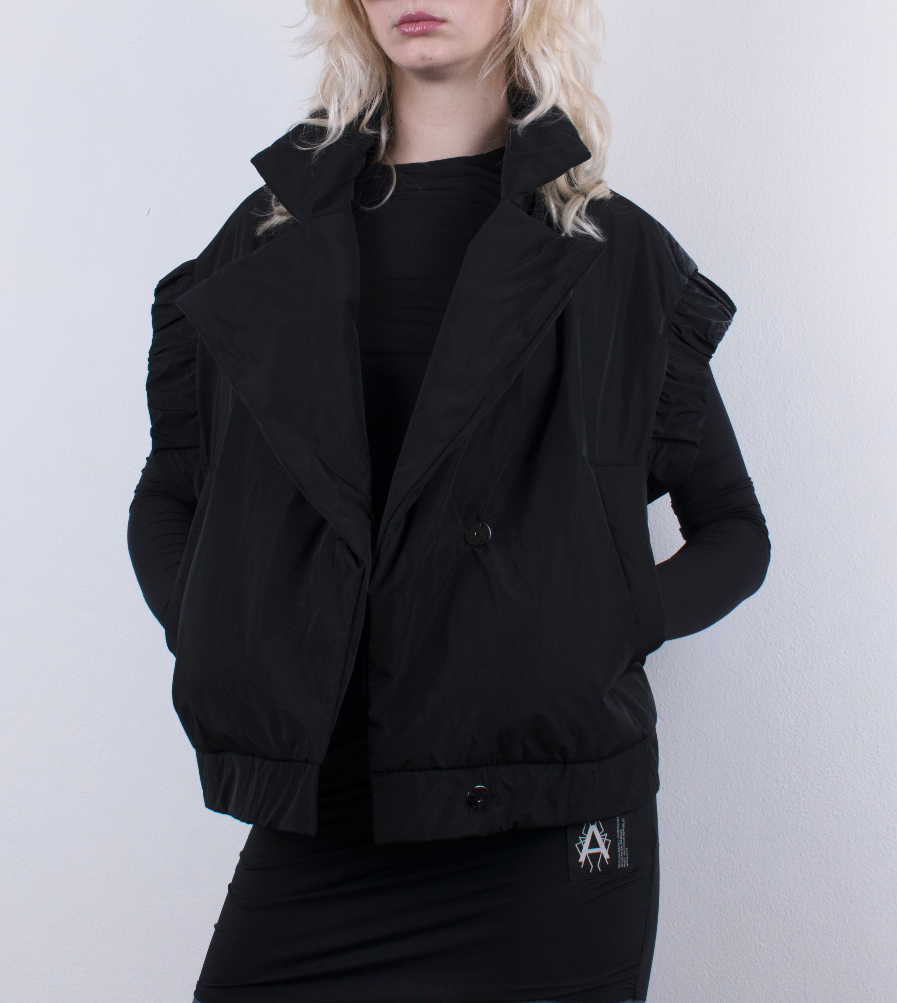 Divine Core Warm-Up Vest