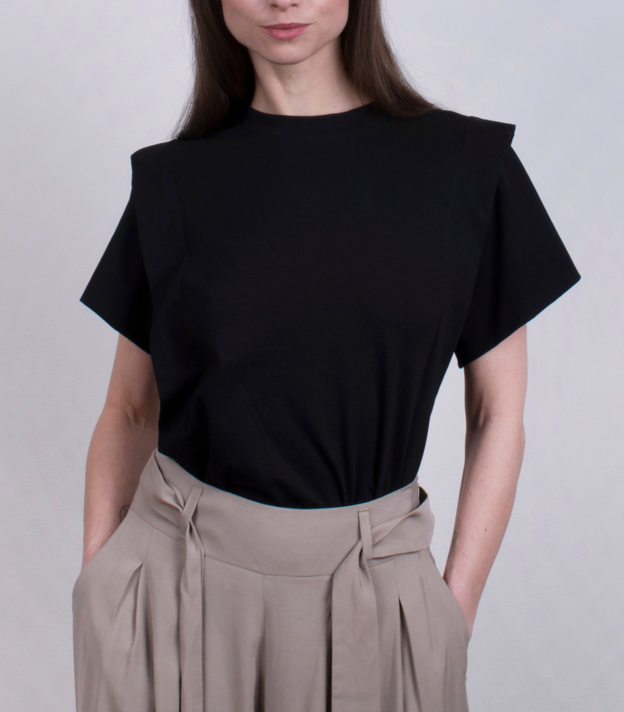 Essential Shoulder Tee