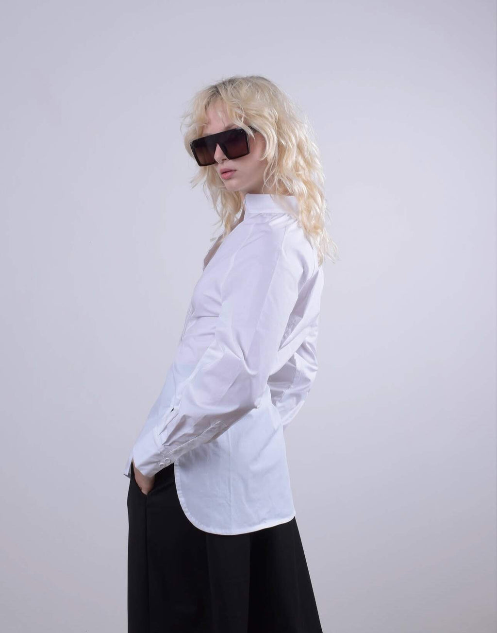 Simple cotton poplin shirt