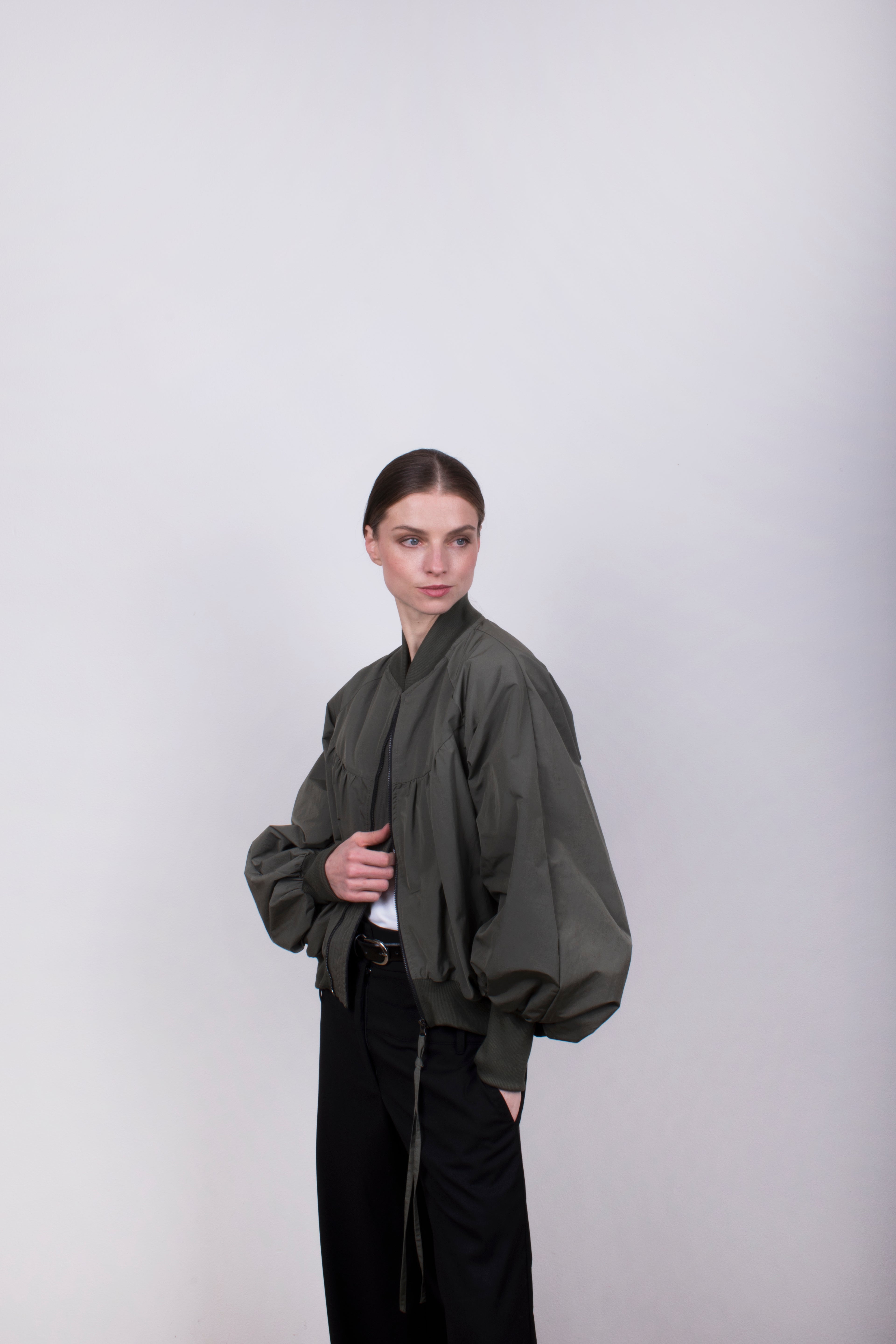 Statement Sleeve Bubble bomber